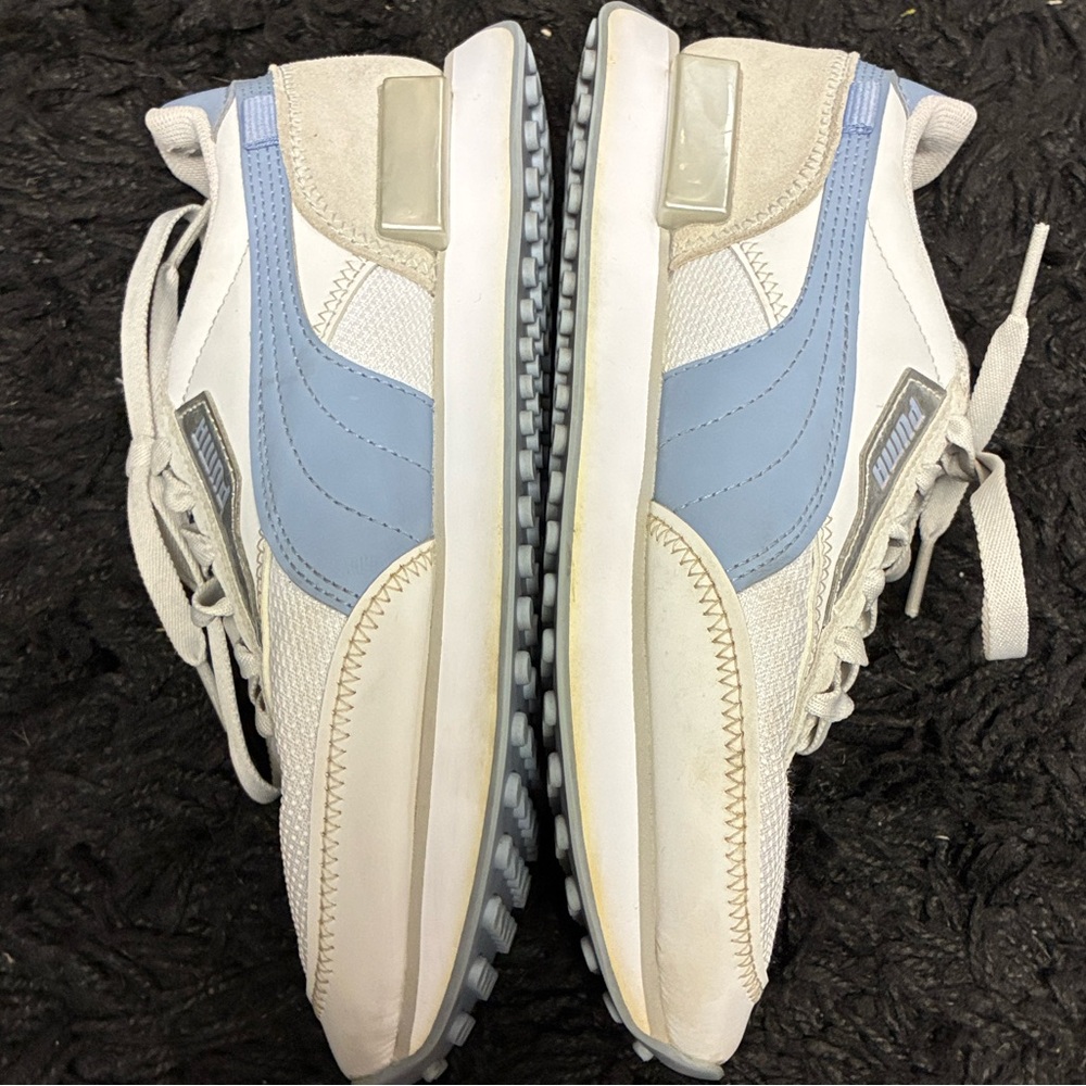 Puma Future Rider Tones Blue & White Running Shoes | Size 6.5
(US W)